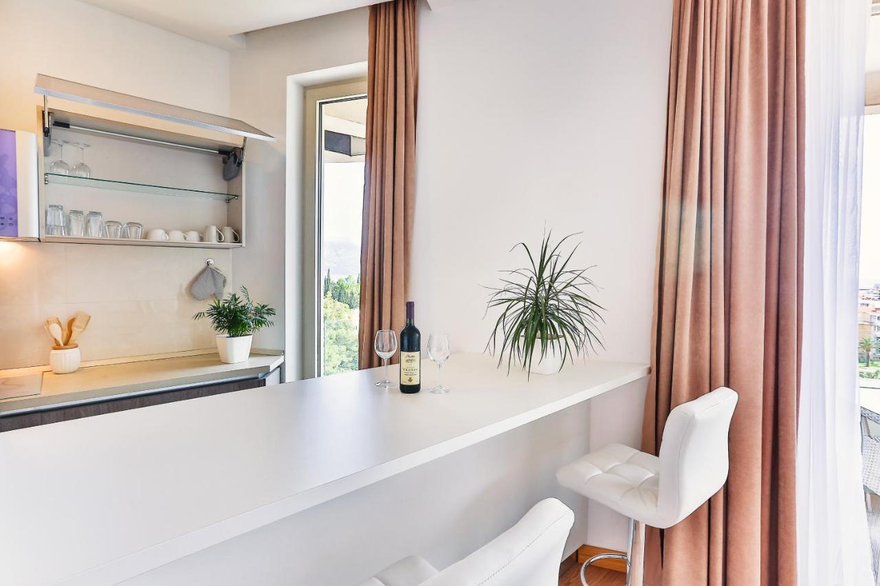 Lux Panorama Apartment บุดวา ภายนอก รูปภาพ